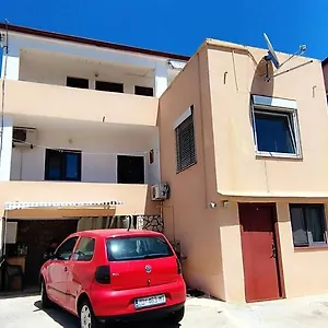 Andela Apartament Starigrad Paklenica