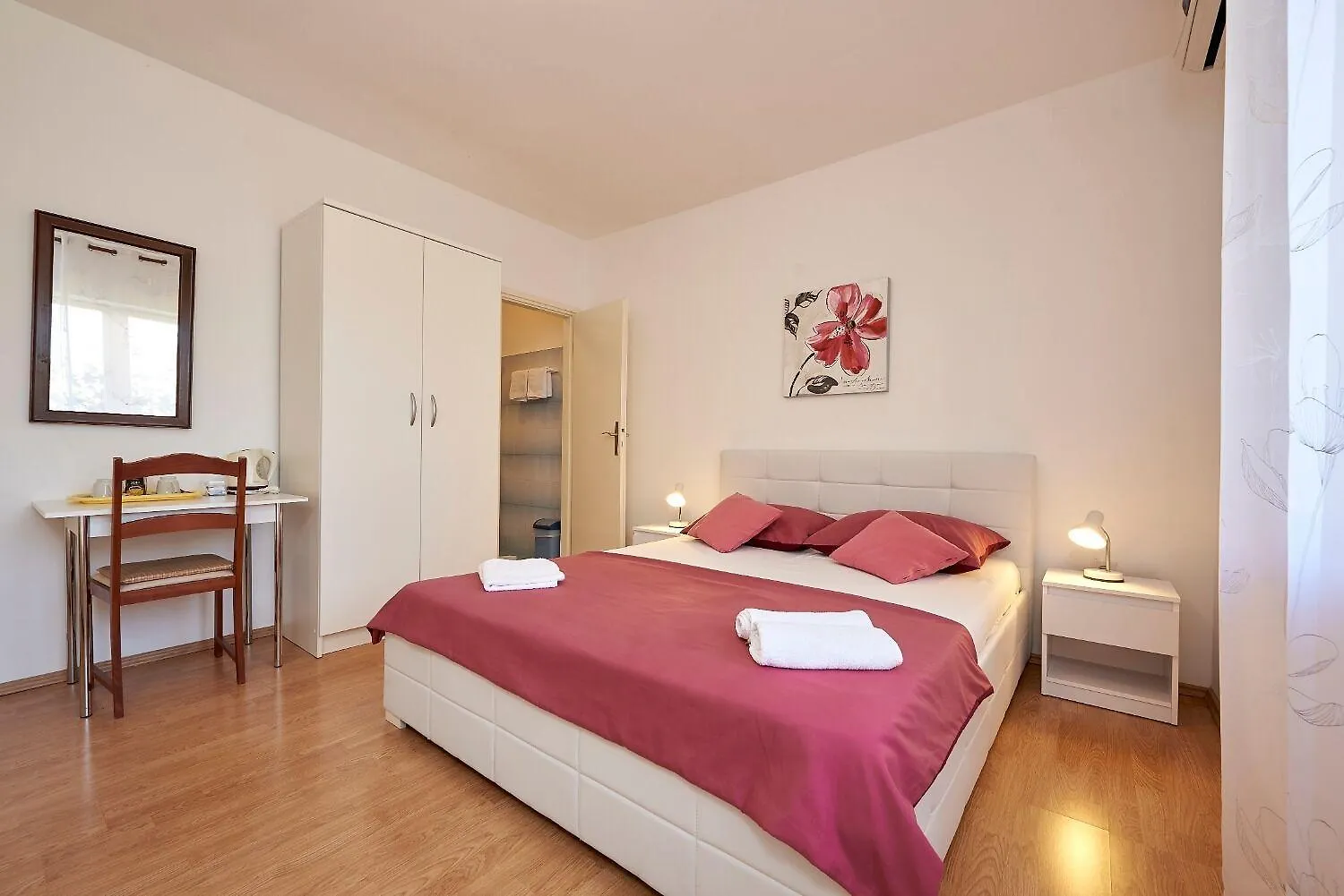 Apartment And Rooms Ivo Trogir